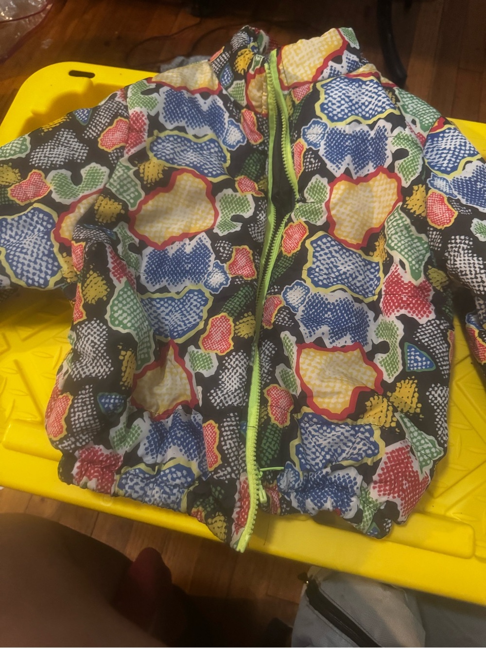 Colorful Abstract Print Puffer Jacket - Multicolor - Picture 2 of 5